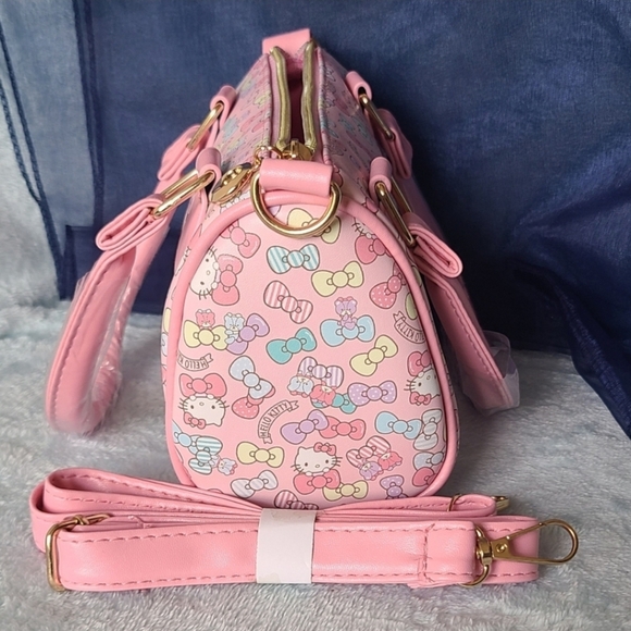 Hello Kitty Pink Handbag NWT - Picture 2 of 5